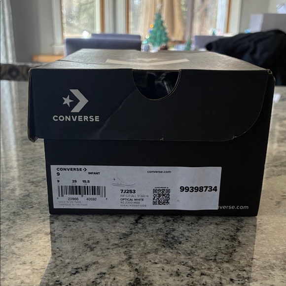 Converse All Star High Tops l 9 - Picture 2 of 6